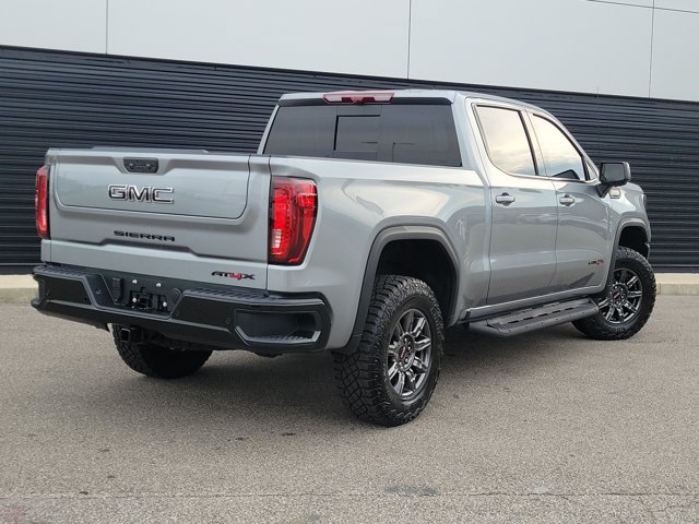 Used 2026 GMC Sierra 1500 AT4X w/ LPO, Black Badging Package AWD/4WD image 3