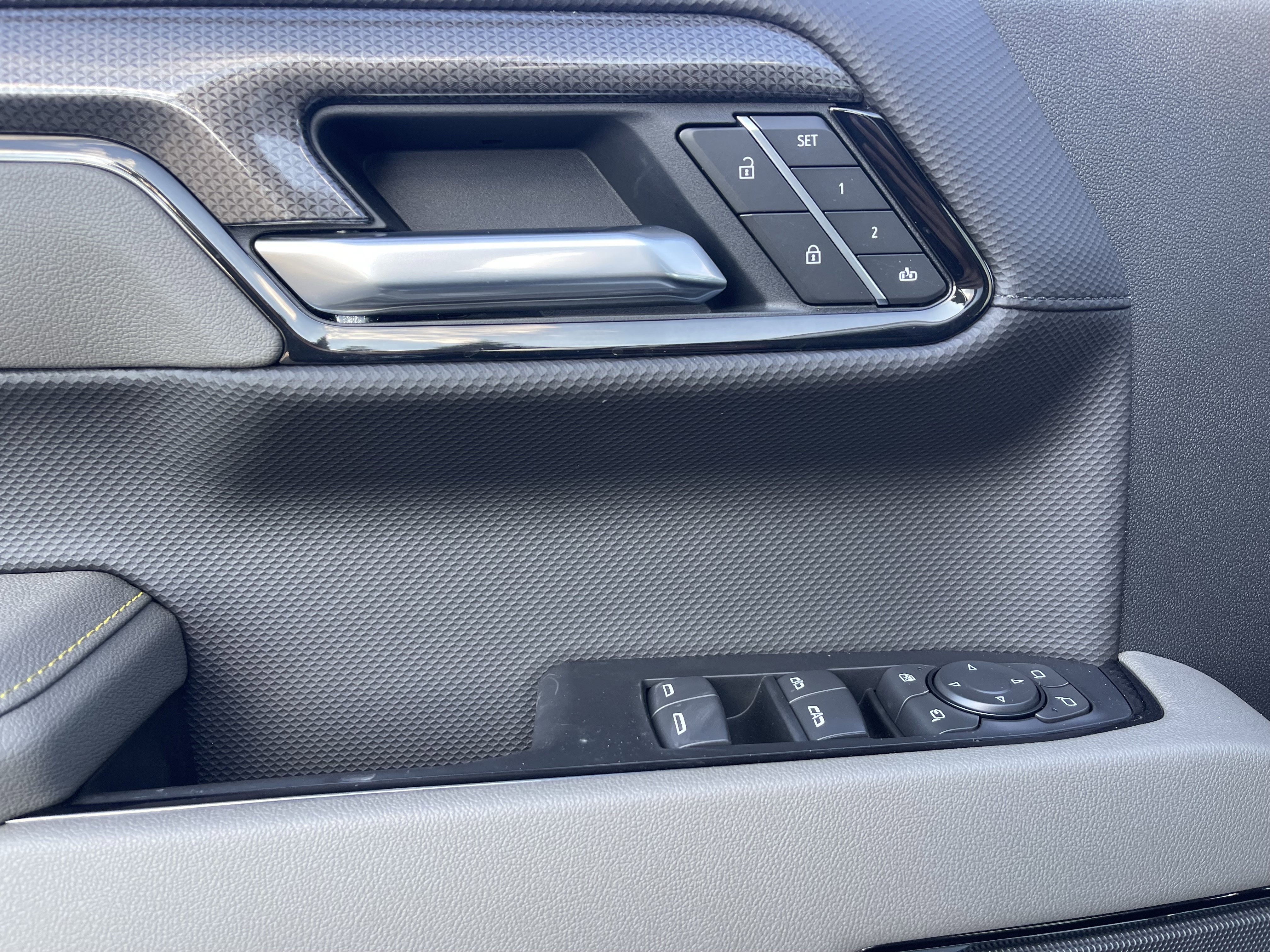 New 2026 Chevrolet Silverado 1500 ZR2 image 13