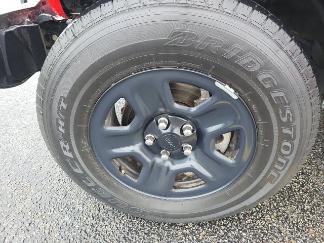 Used 2023 Jeep Gladiator Sport image 22