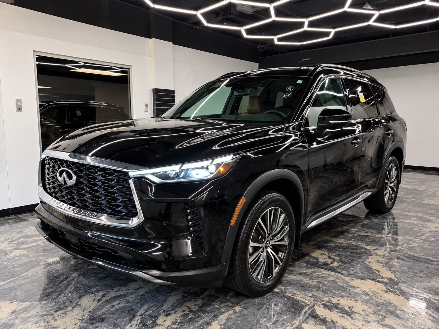 Used 2024 INFINITI QX60 Autograph