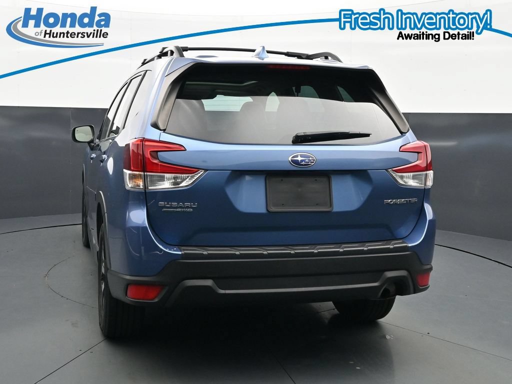 Used 2023 Subaru Forester Premium AWD/4WD image 8