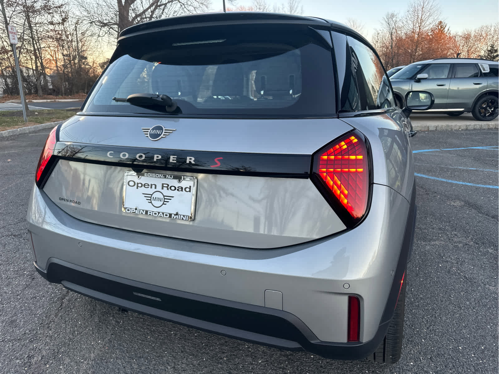 Certified 2025 MINI Cooper S image 5