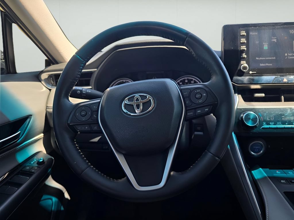 Used 2021 Toyota Venza LE w/ Carpet Mat Package (TMS) AWD/4WD image 25