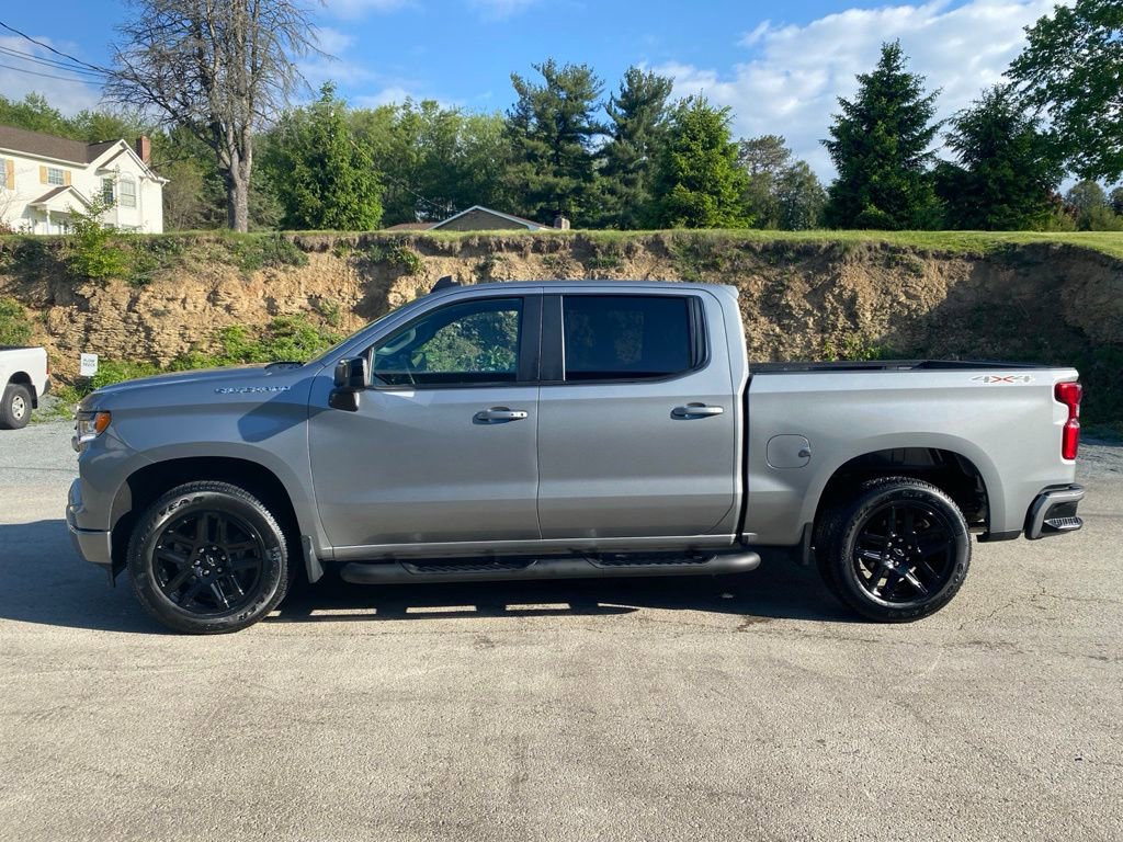 Used 2024 Chevrolet Silverado 1500 RST w/ Convenience Package II AWD/4WD image 5