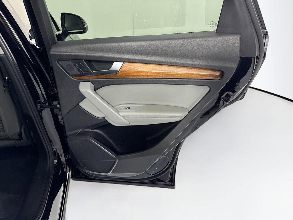 Used 2021 Audi Q5 2.0T Premium Plus image 27