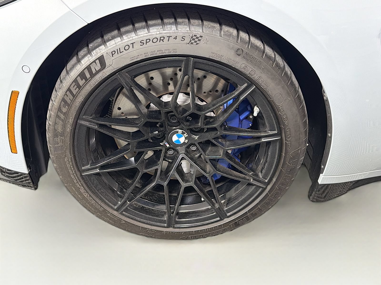 Used 2025 BMW M3 w/ Executive Package RWD image 32
