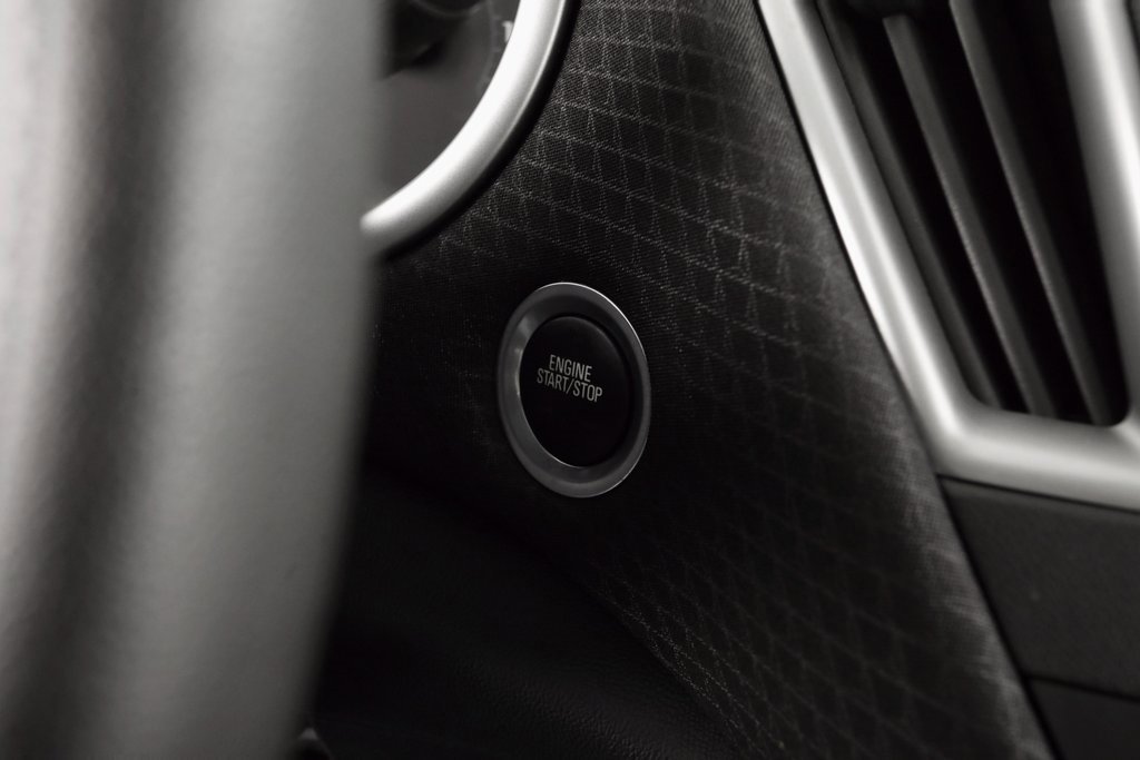 Used 2023 Chevrolet Malibu LT image 28