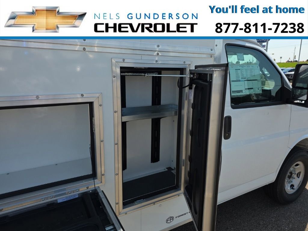 New 2025 Chevrolet Express 3500 w/ Power Convenience Package image 11