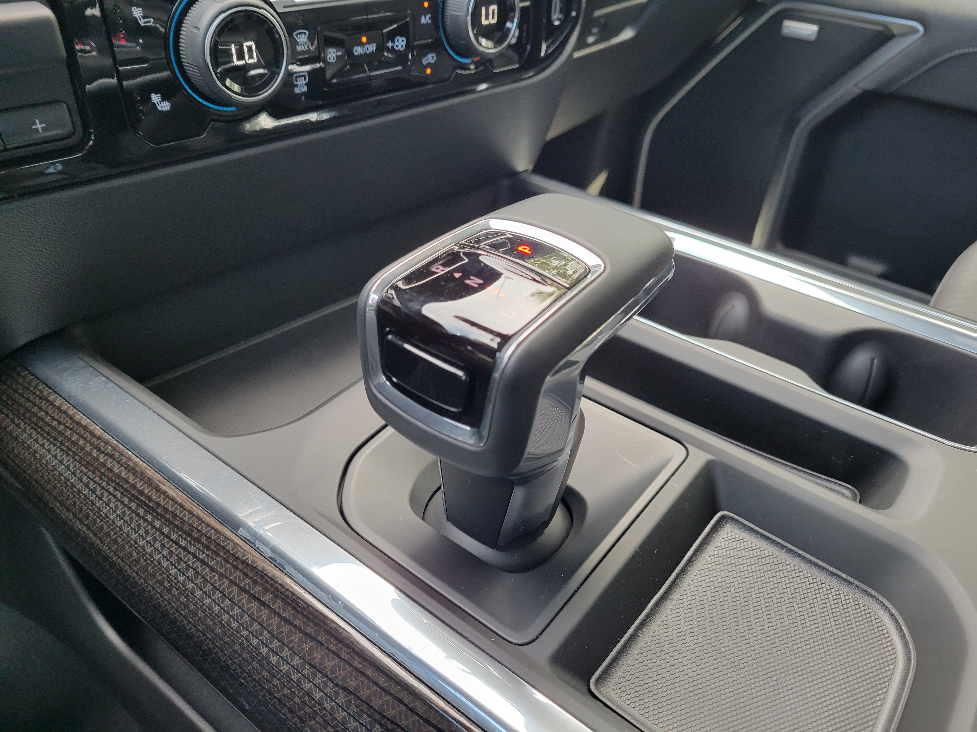 Certified 2025 Chevrolet Silverado 1500 RST AWD/4WD image 26