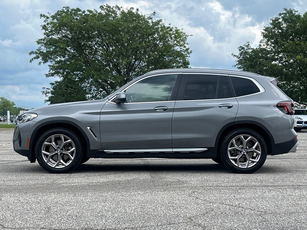 Used 2023 BMW X3 xDrive30i w/ Premium Package w/ZPA AWD/4WD image 4