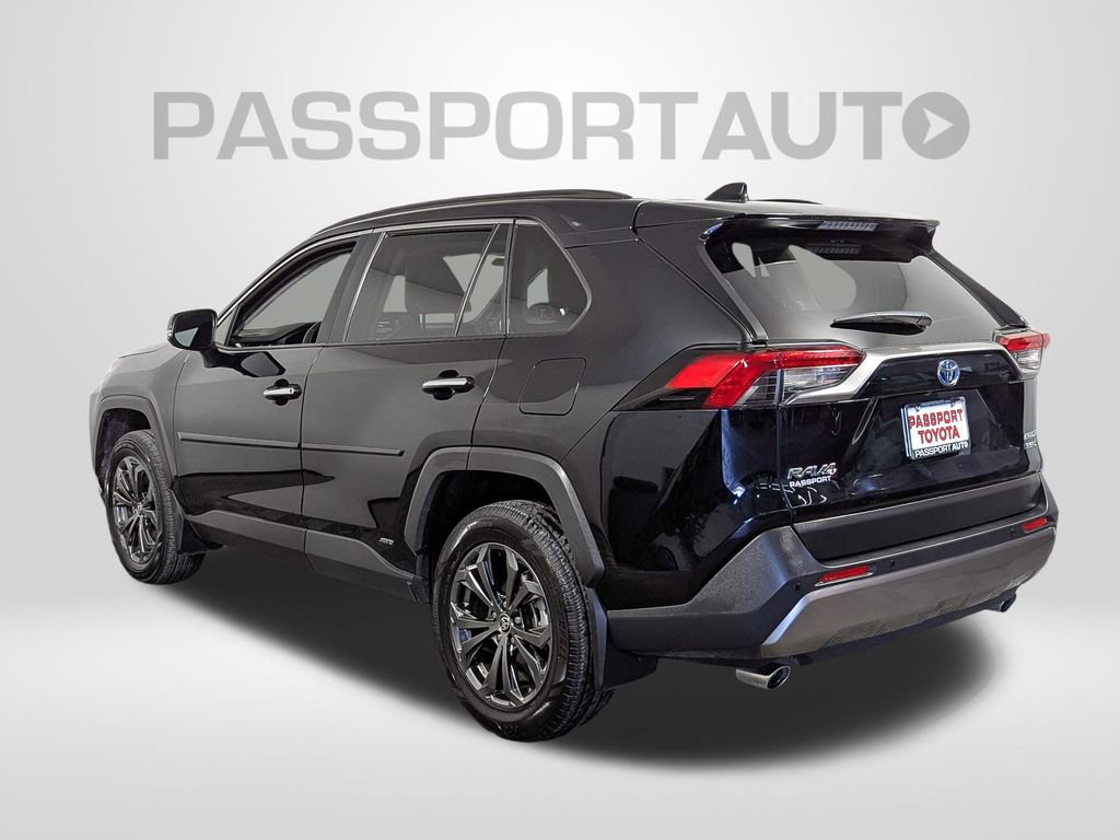 Used 2024 Toyota RAV4 Limited w/ Advanced Technology Package video 3