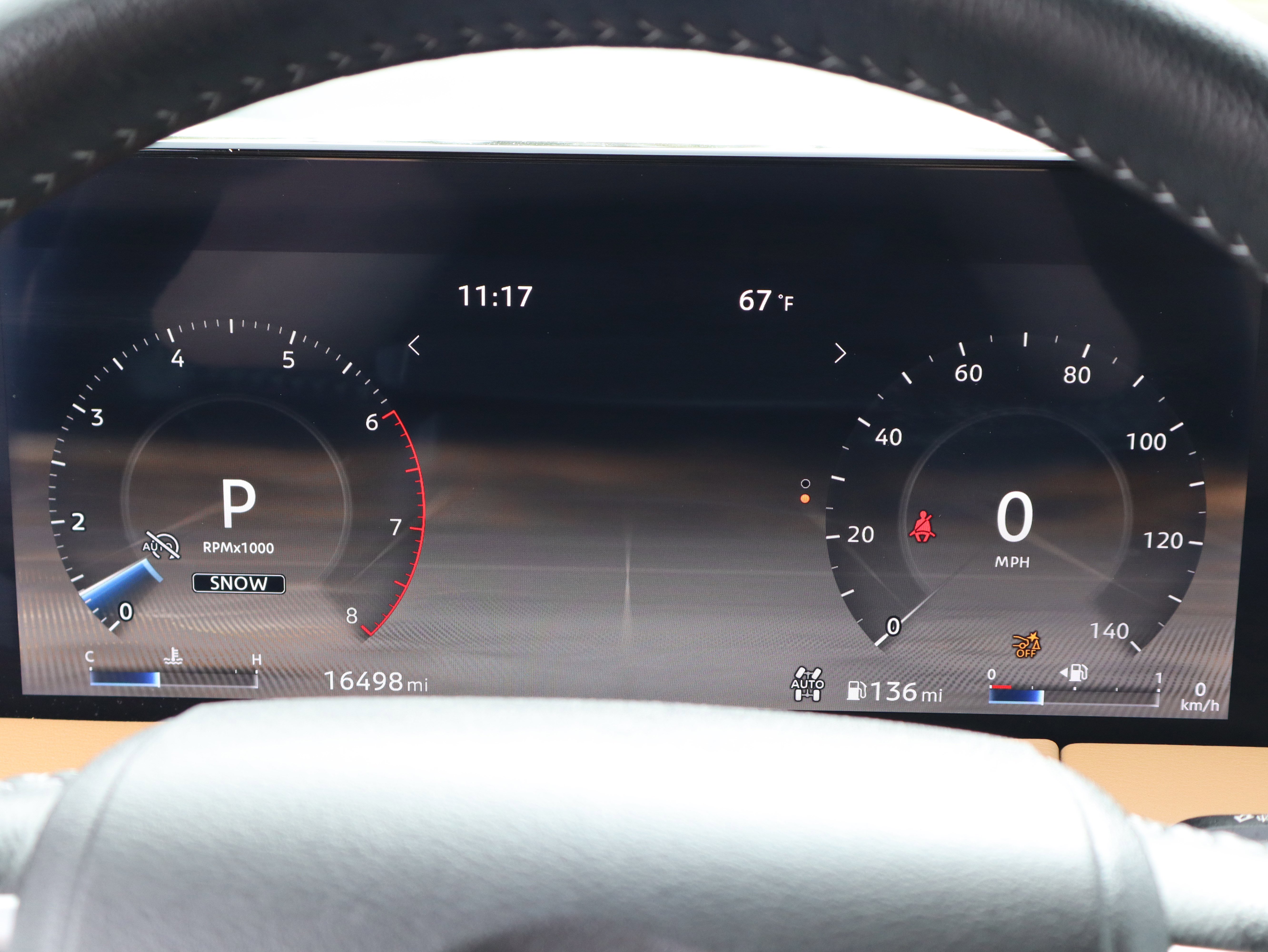 Used 2025 Nissan Armada SL w/ Captain's Chari Seat Package image 27