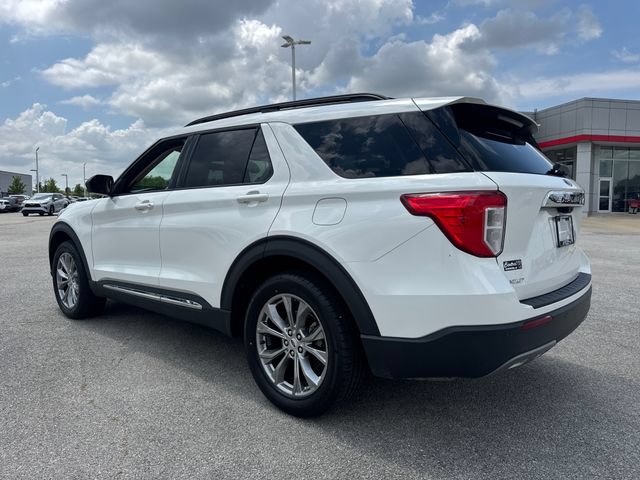 Used 2022 Ford Explorer XLT w/ Equipment Group 202A RWD image 4