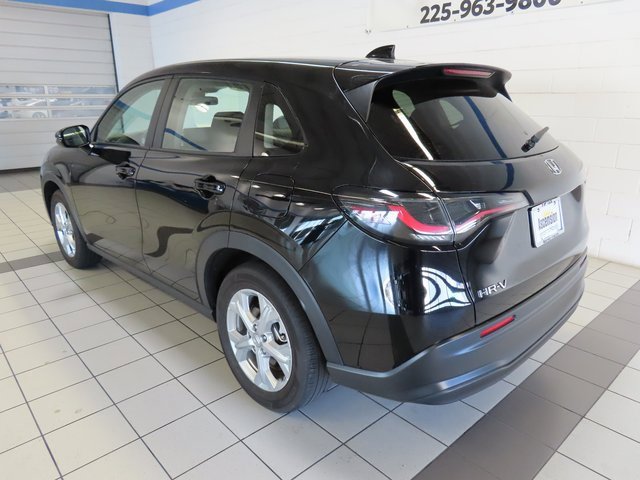 Used 2025 Honda HR-V LX image 11