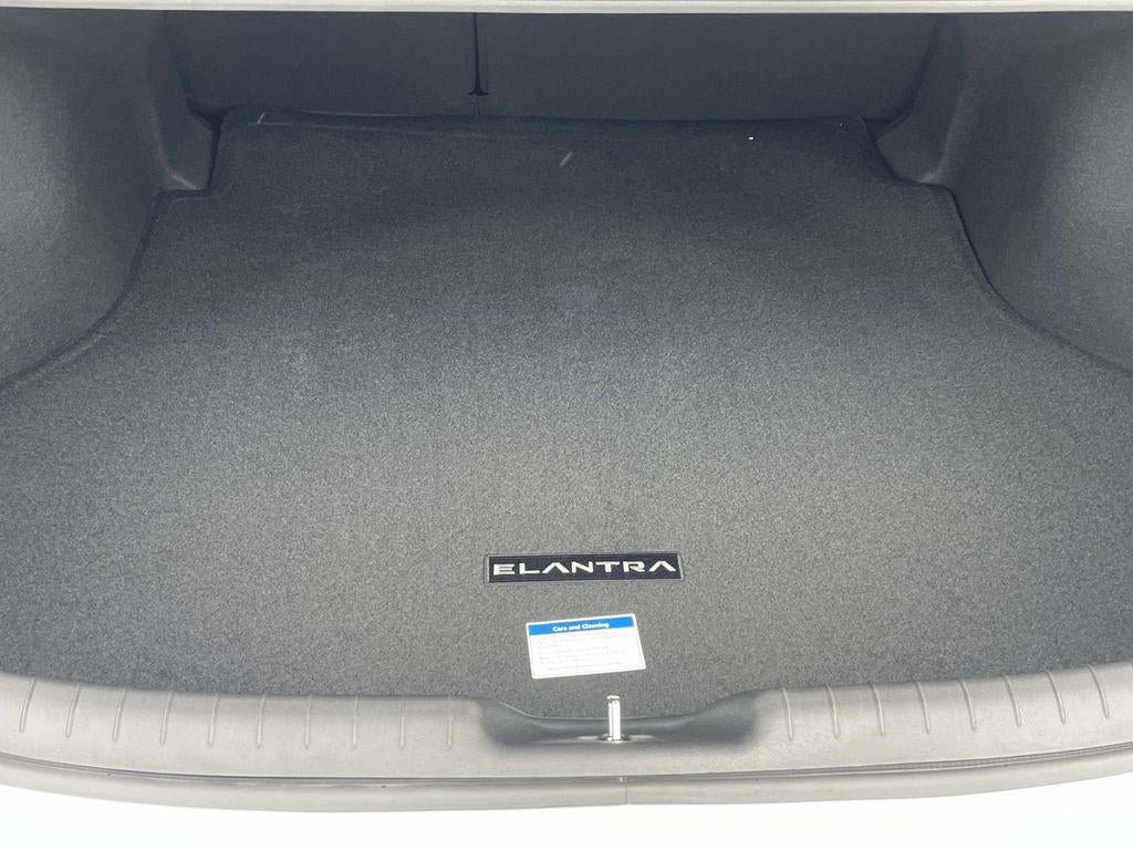 New 2026 Hyundai Elantra SEL Sport Premium image 25