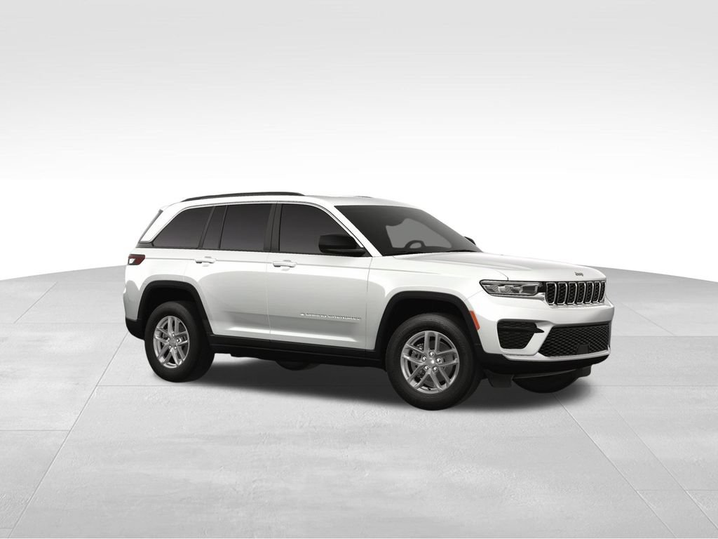 Certified 2025 Jeep Grand Cherokee Laredo X w/ Luxury Tech Group I AWD/4WD image 9