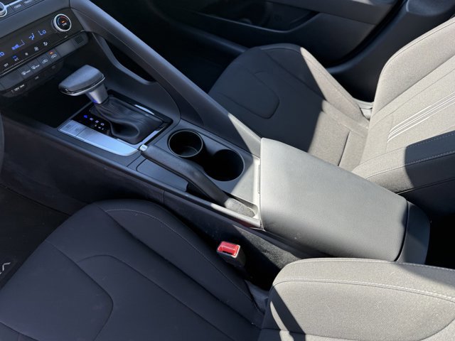 Certified 2024 Hyundai Elantra SEL image 15