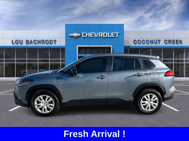 Used 2024 Toyota Corolla Cross L image 5