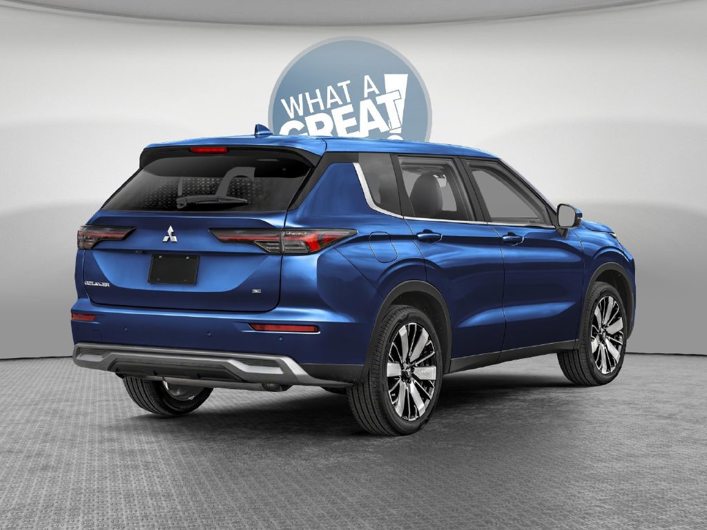 New 2026 Mitsubishi Outlander SE AWD/4WD image 2
