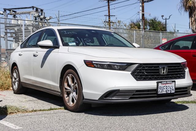 Used 2025 Honda Accord LX image 2