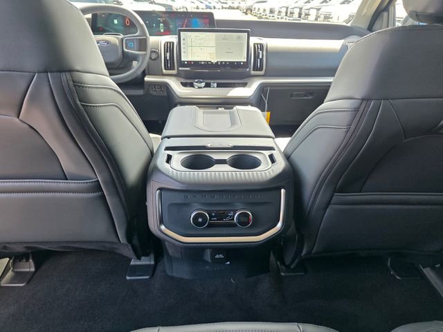New 2026 Ford Expedition Max Active AWD/4WD image 18