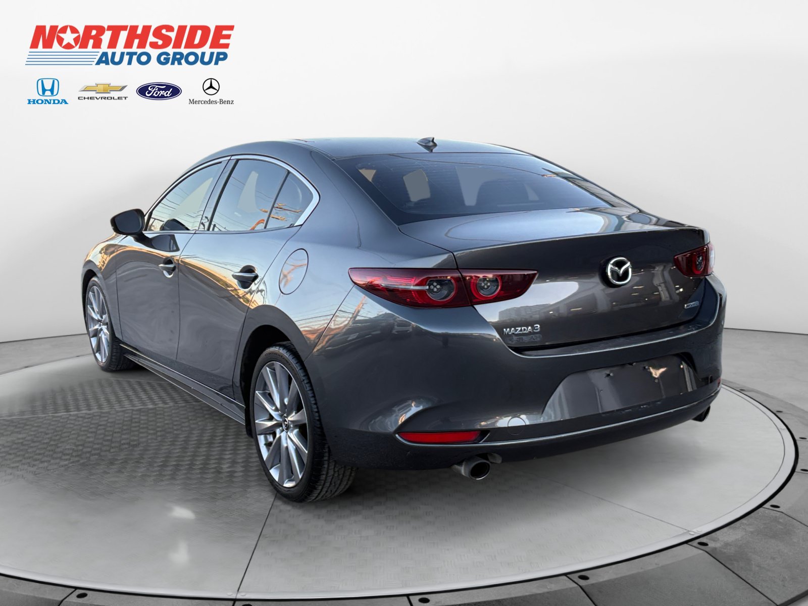 Used 2019 MAZDA MAZDA3 Sedan w/ Premium Package FWD image 5