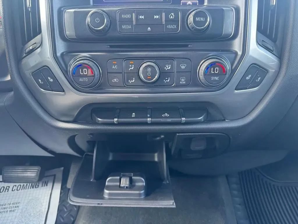 Used 2015 Chevrolet Silverado 1500 LT w/ All Star Edition AWD/4WD image 24