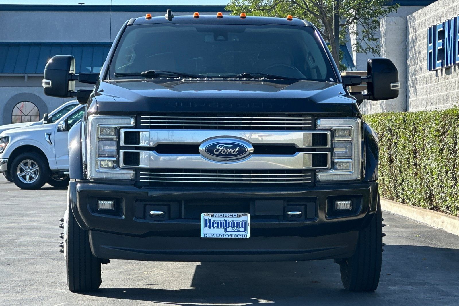 Used 2019 Ford F450 Limited w/ FX4 Off-Road Package image 9