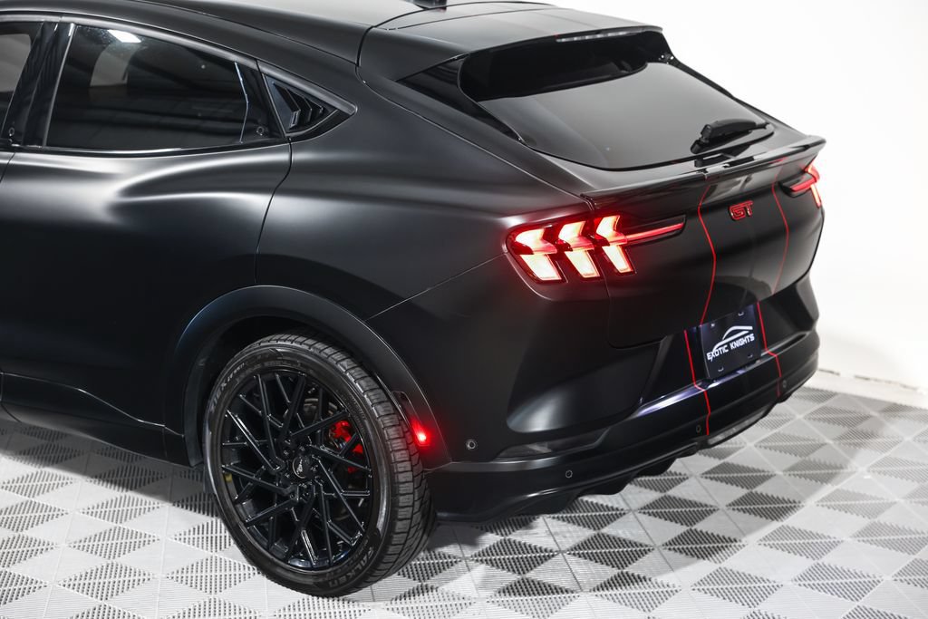 Used 2022 Ford Mustang Mach-E GT w/ GT Performance Edition AWD/4WD image 18