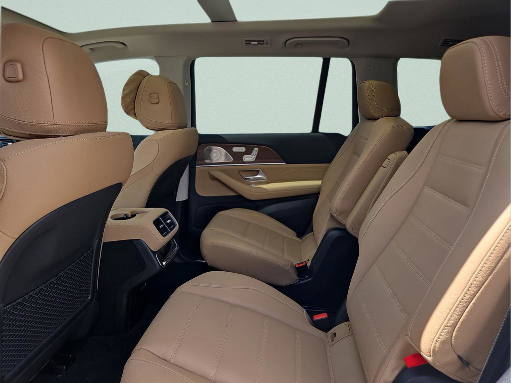 New 2026 Mercedes-Benz GLS 450 4MATIC image 11