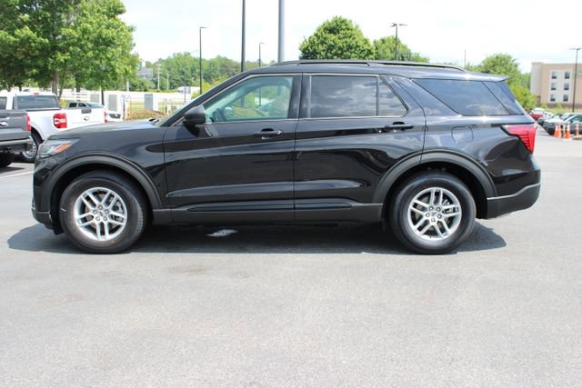 New 2026 Ford Explorer Active RWD image 16