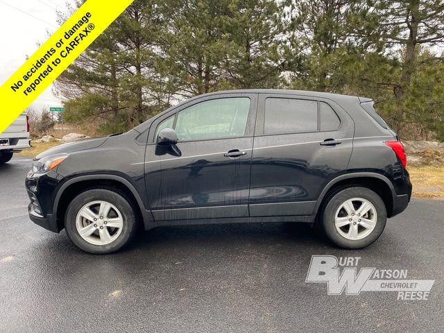 Used 2020 Chevrolet Trax LS w/ Tint and Cruise Package image 5