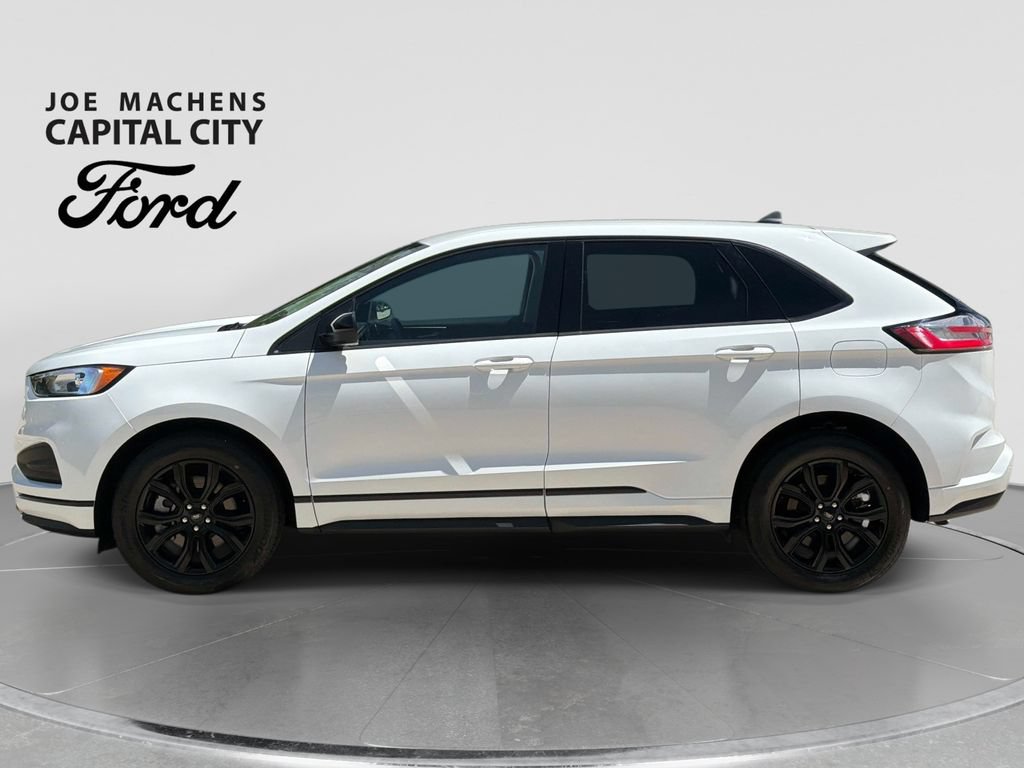 Used 2024 Ford Edge SE w/ Black Appearance Package AWD/4WD image 8