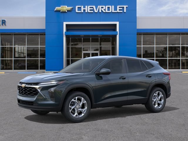 New 2026 Chevrolet Trax LS FWD image 2
