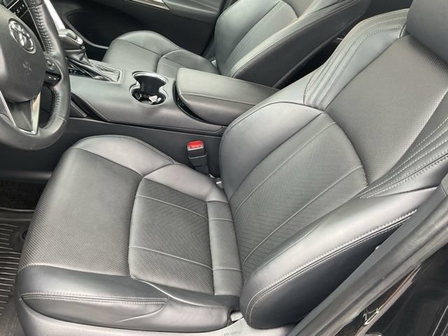 Used 2024 Toyota Venza Limited AWD/4WD image 12