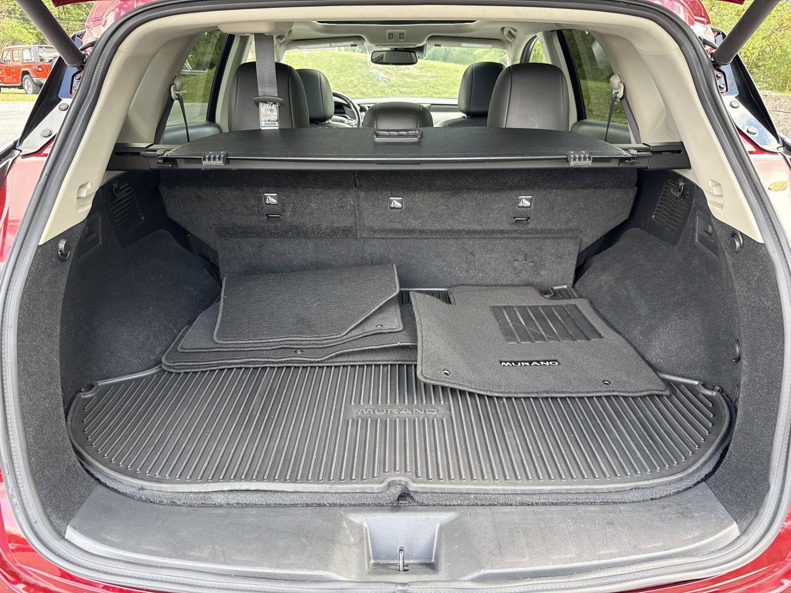 Used 2023 Nissan Murano Platinum w/ Cargo Package image 27