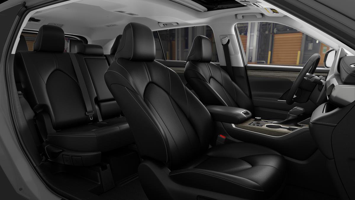New 2026 Toyota Highlander Limited image 22