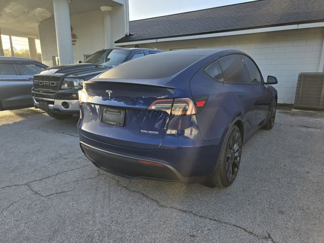 Used 2023 Tesla Model Y Performance image 8