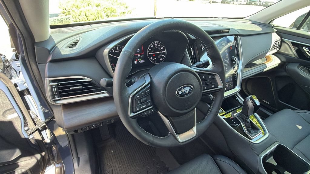 Used 2025 Subaru Outback Limited XT AWD/4WD image 32