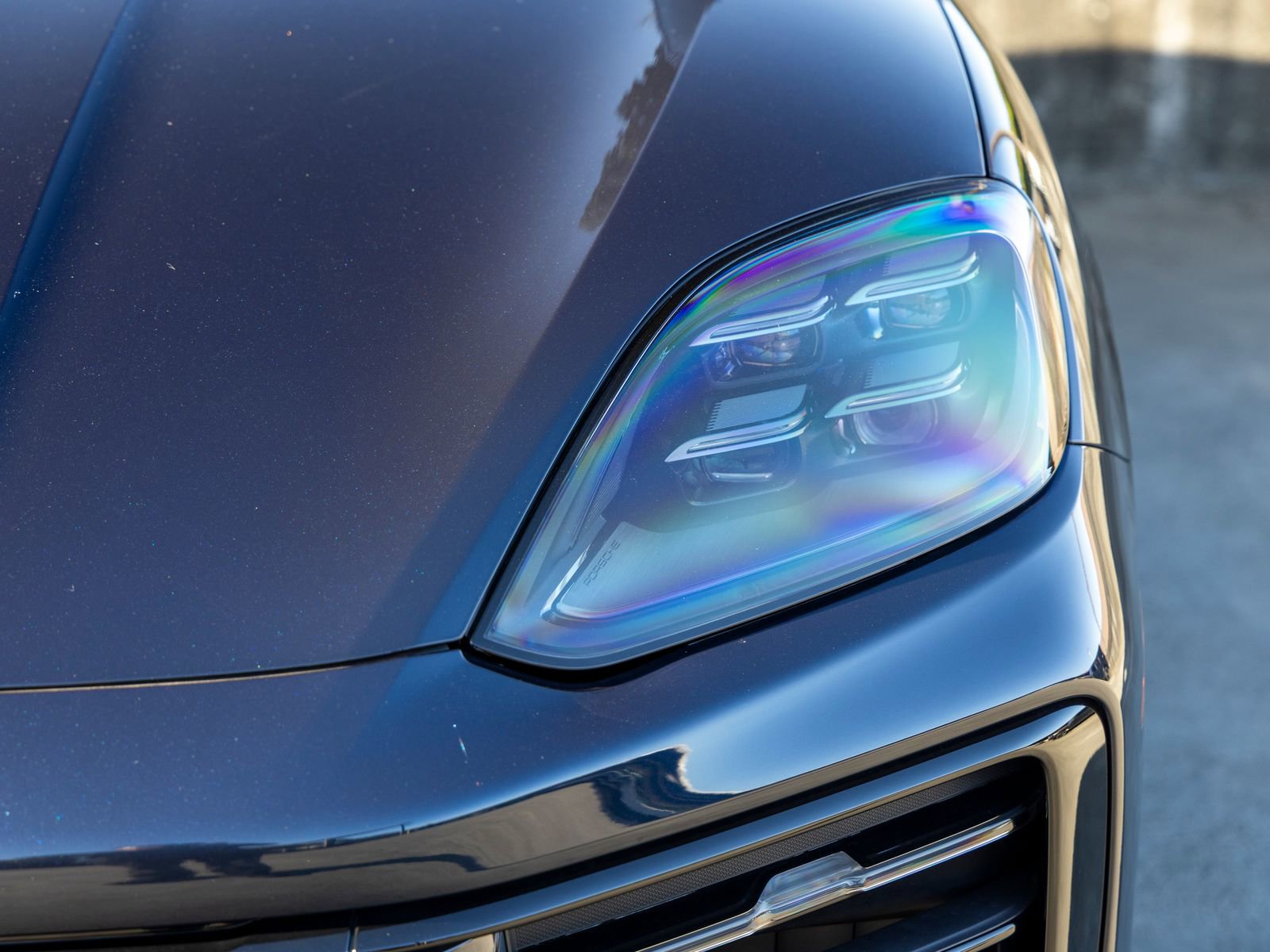 New 2025 Porsche Cayenne S AWD/4WD image 16