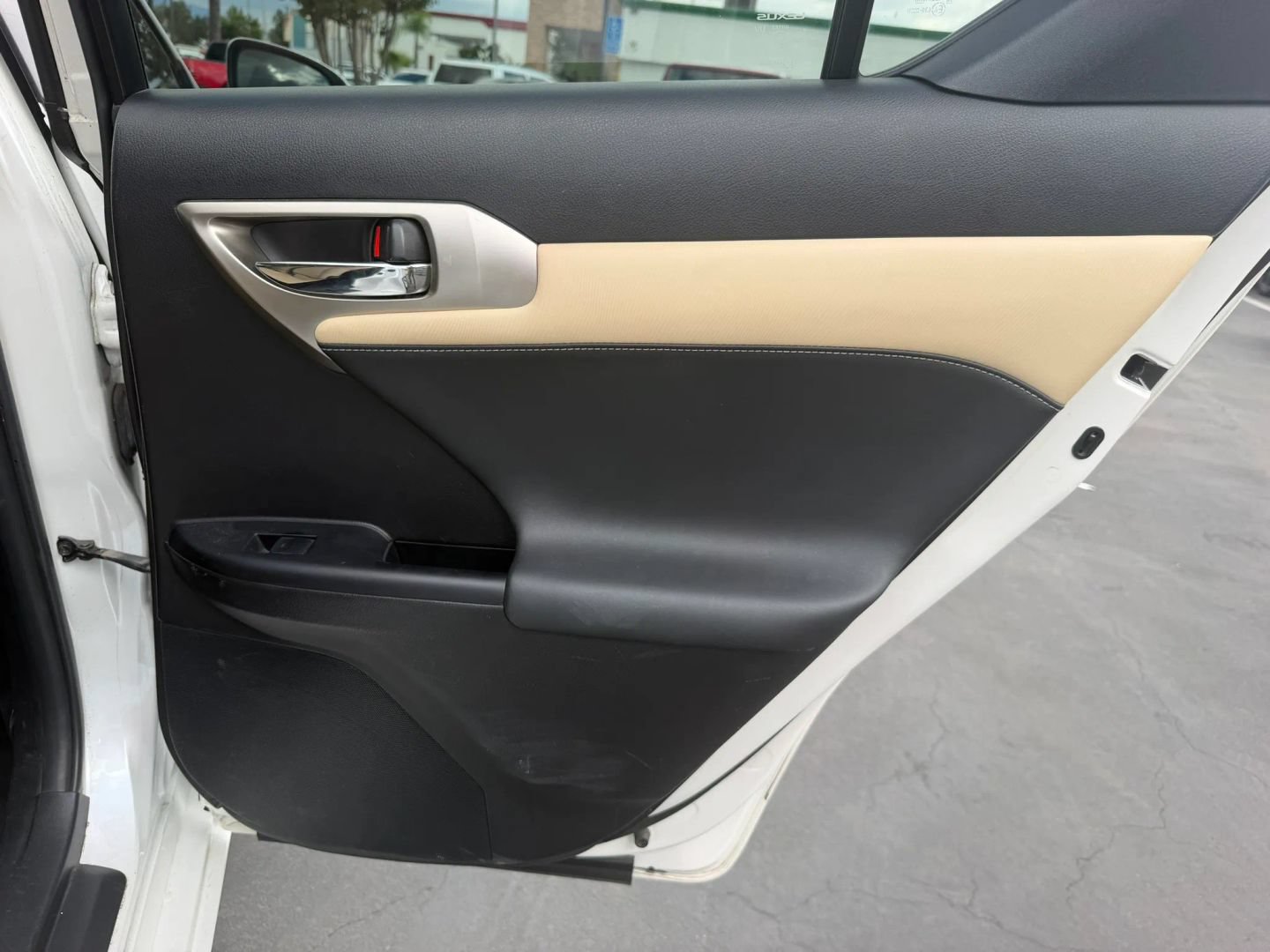 Used 2016 Lexus CT 200h w/ Accessory Package 2 FWD image 36