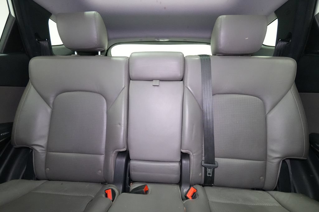 Used 2014 Hyundai Santa Fe Sport 2.0T w/ Technology Package 05 AWD/4WD image 19