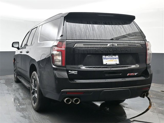 Used 2022 Chevrolet Suburban RST w/ Sport Performance Package image 7