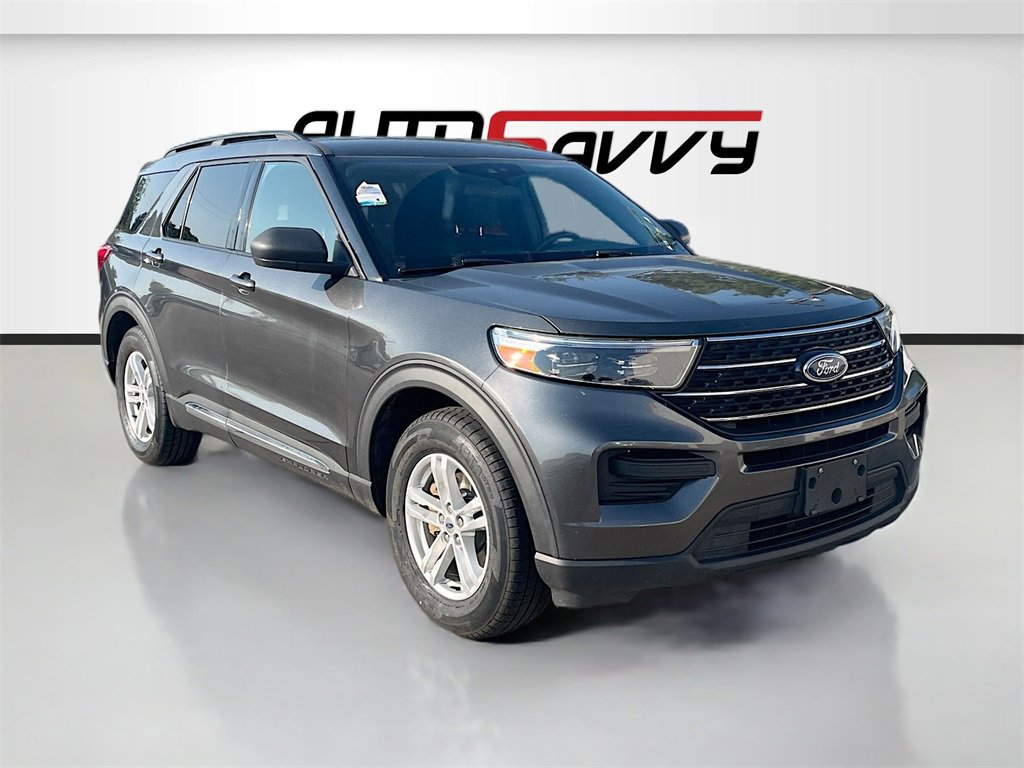 Used 2020 Ford Explorer XLT image 1