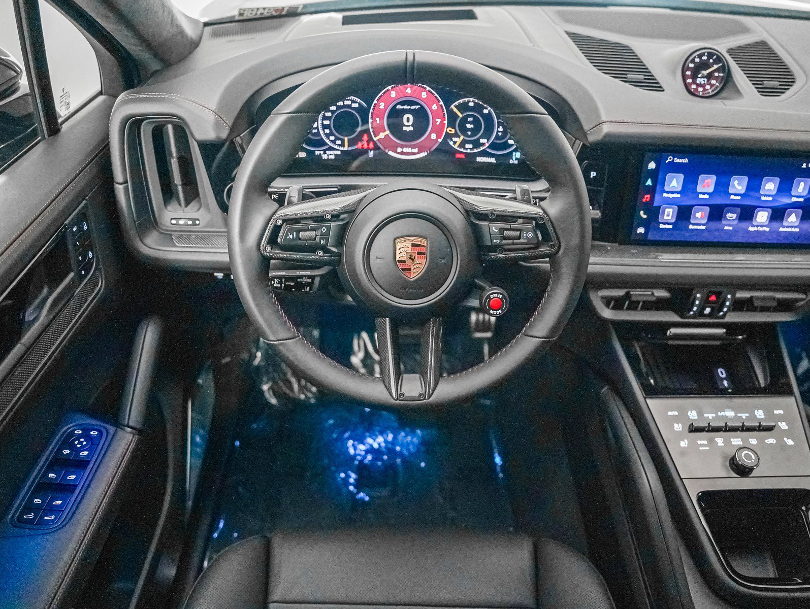 New 2026 Porsche Cayenne Turbo GT image 16