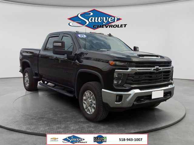 Used 2025 Chevrolet Silverado 2500 LT w/ Convenience Package image 7