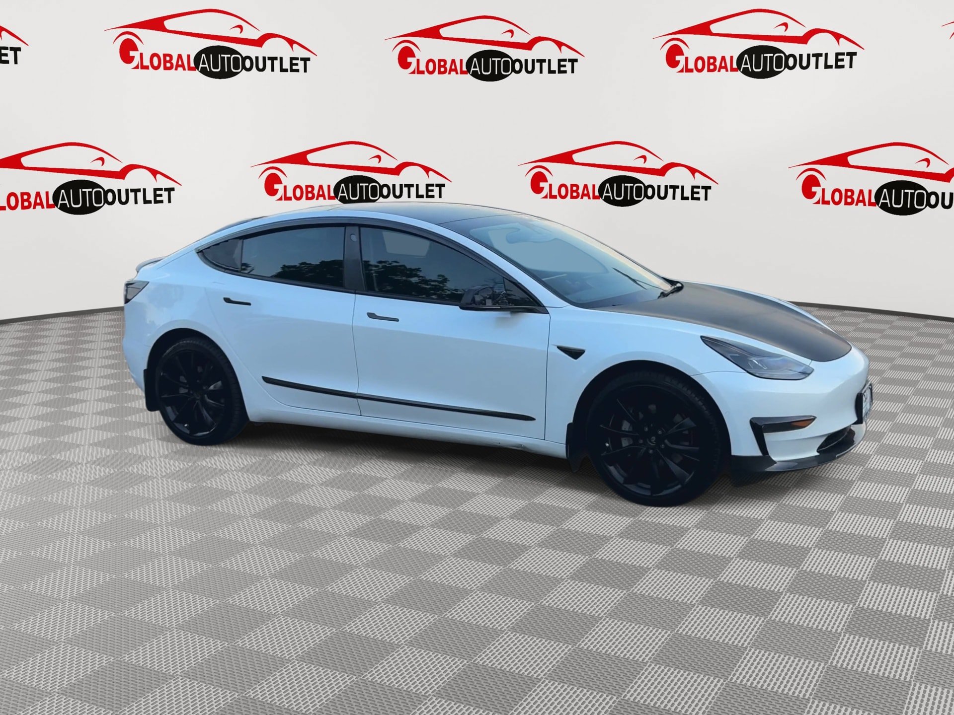 Used 2022 Tesla Model 3 Long Range AWD/4WD image 2