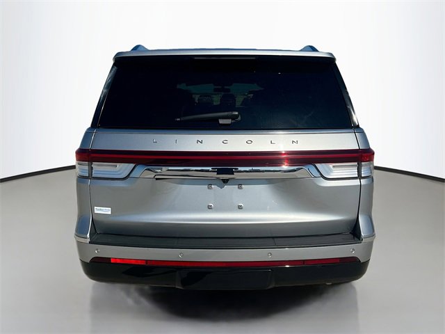 Used 2022 Lincoln Navigator L Reserve image 6