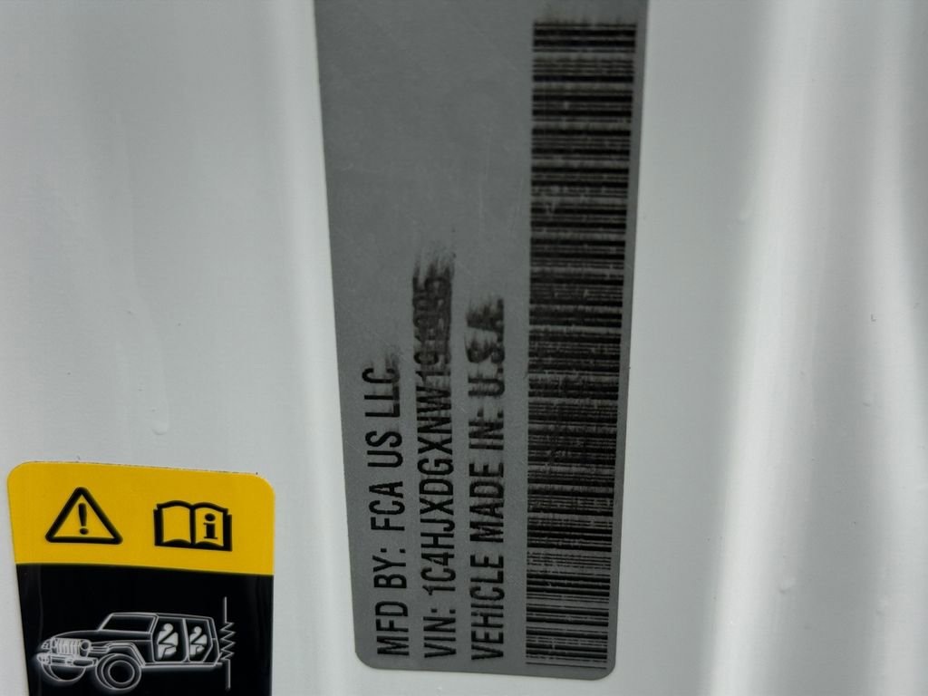 Used 2022 Jeep Wrangler Unlimited Sport image 23