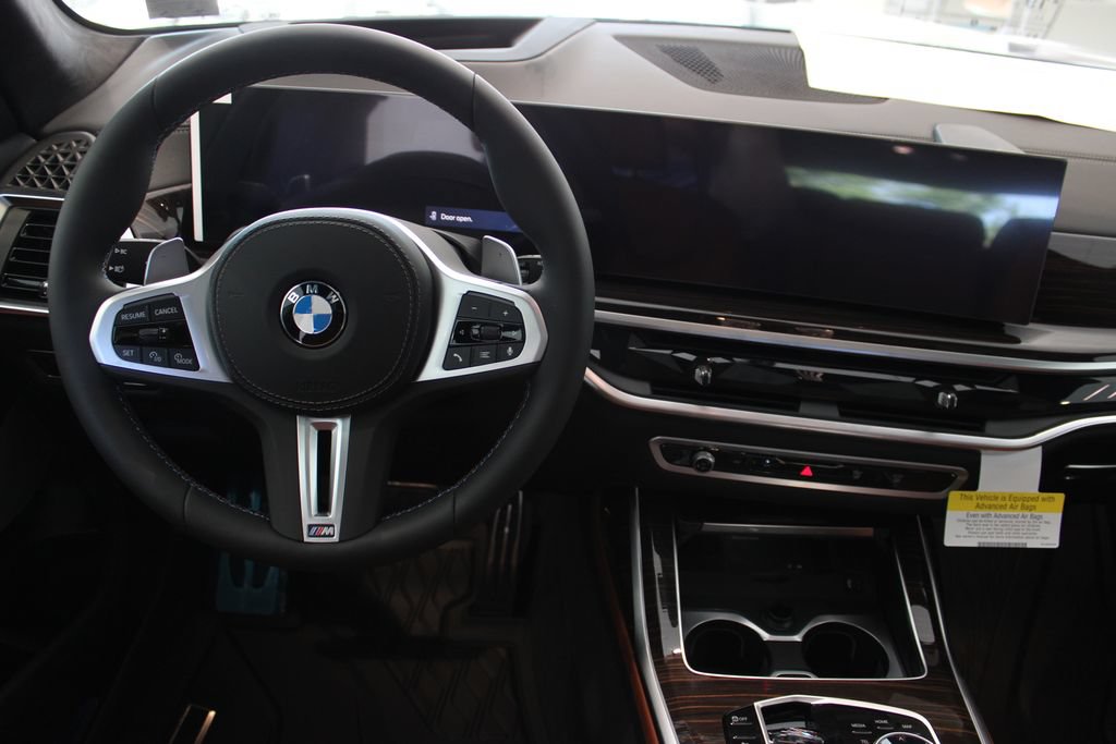 New 2027 BMW X7 M60i AWD/4WD image 5